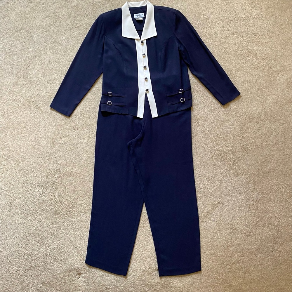 Vintage Lady Carol Petites Pantsuit